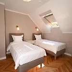 Loo Kodu&koeoek Muraste